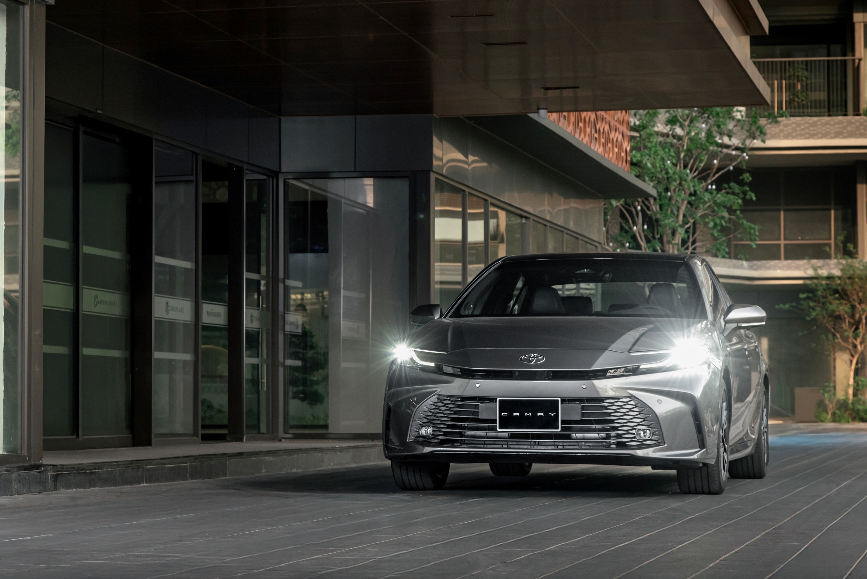 Toyota Camry HEV thuộc nhóm mẫu được hưởng ưu đãi thay pin