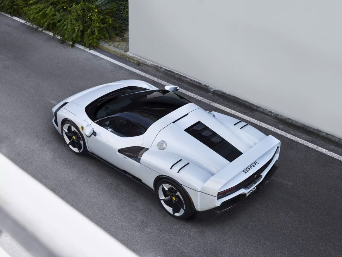 Hệ truyền động PHEV của 296 GTB được ứng dụng