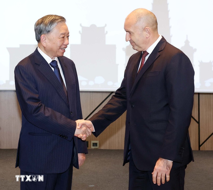 tong bi thu to lam va tong thong rumen radev du dien dan doanh nghiep viet nam bulgaria 8358135 6.jpg