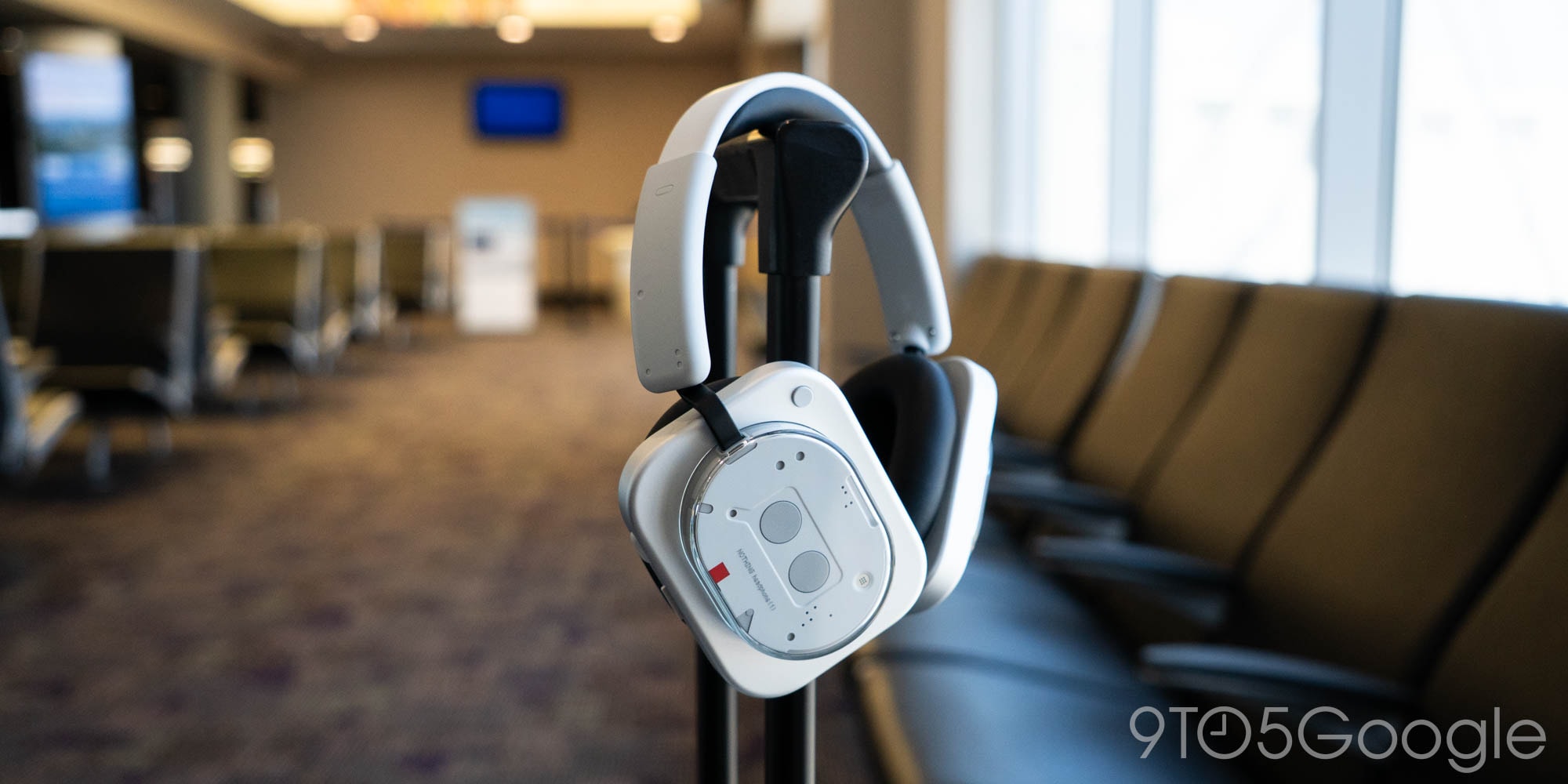 Phần đệm tai bằng mút hoạt tính của Nothing Headphone (1)