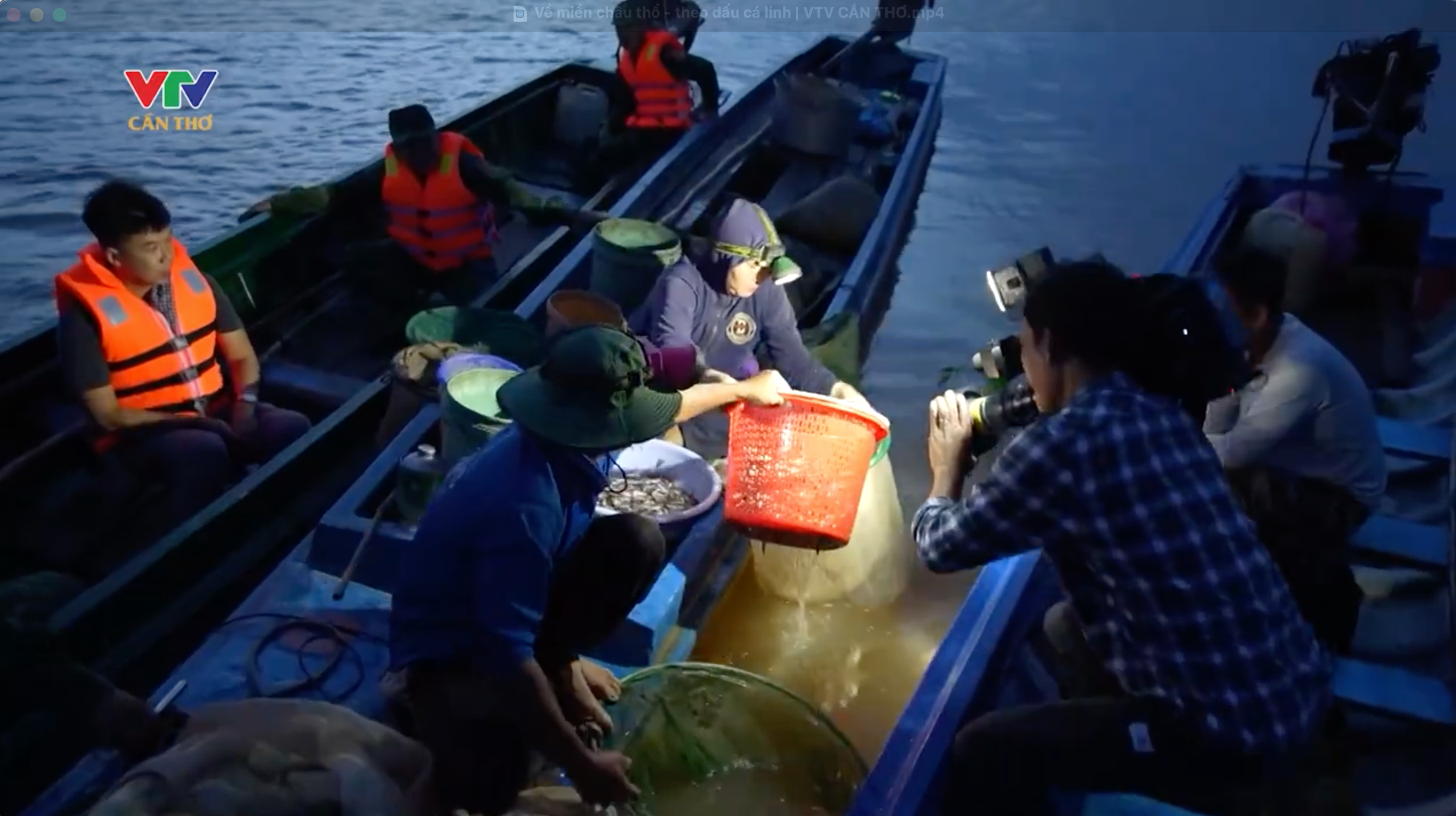 Hành trình ngược dòng nước của đoàn phim ký sự 