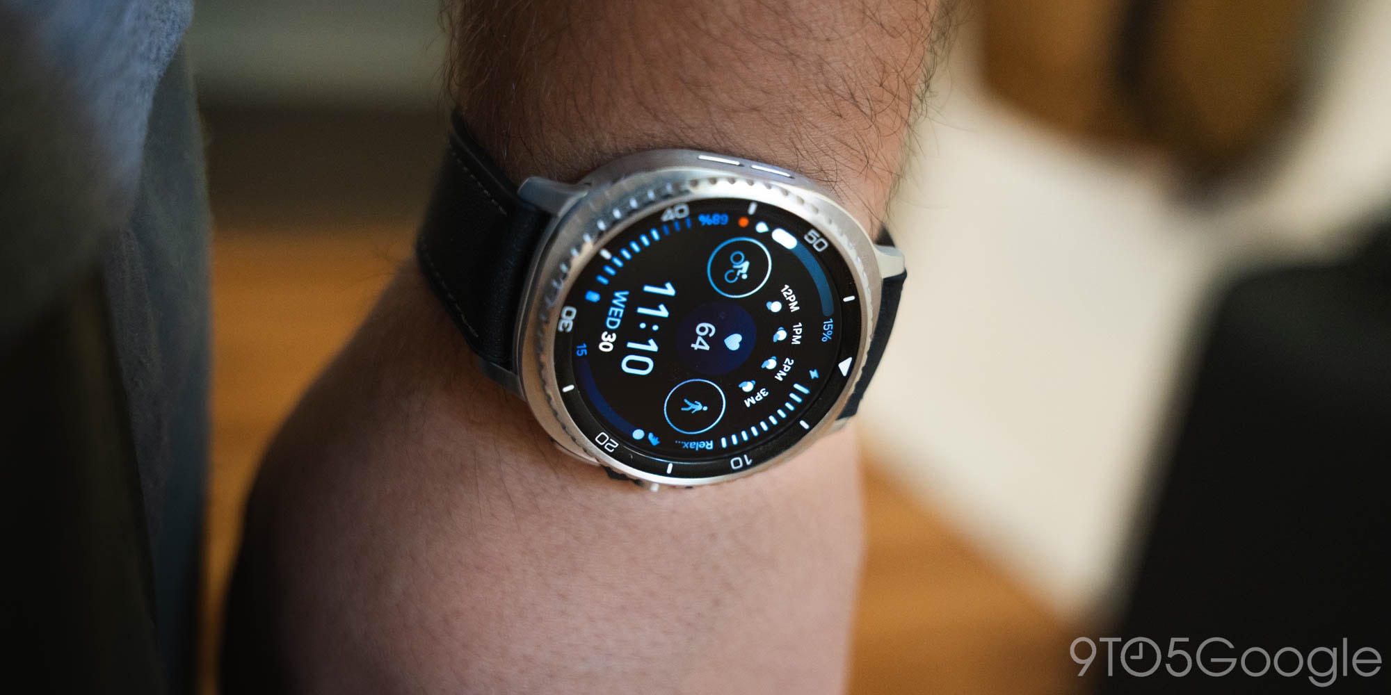 Màn hình hiển thị thông báo trên Galaxy Watch 8 Classic.