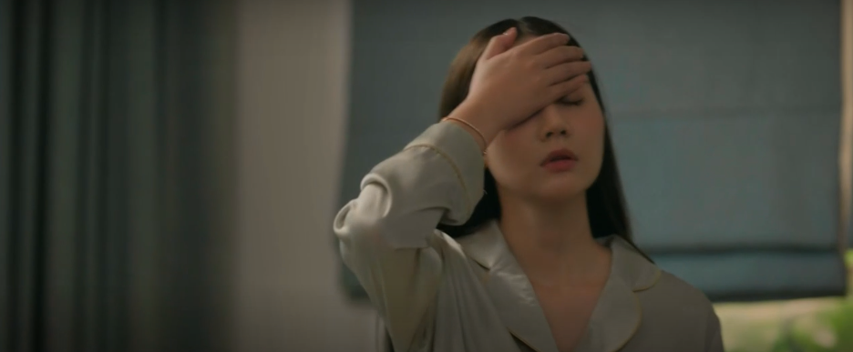 Cảnh trong phim Cách em 1 milimet tập 17, Nghiêm và Ngân tranh cãi về kế hoạch khởi nghiệp.