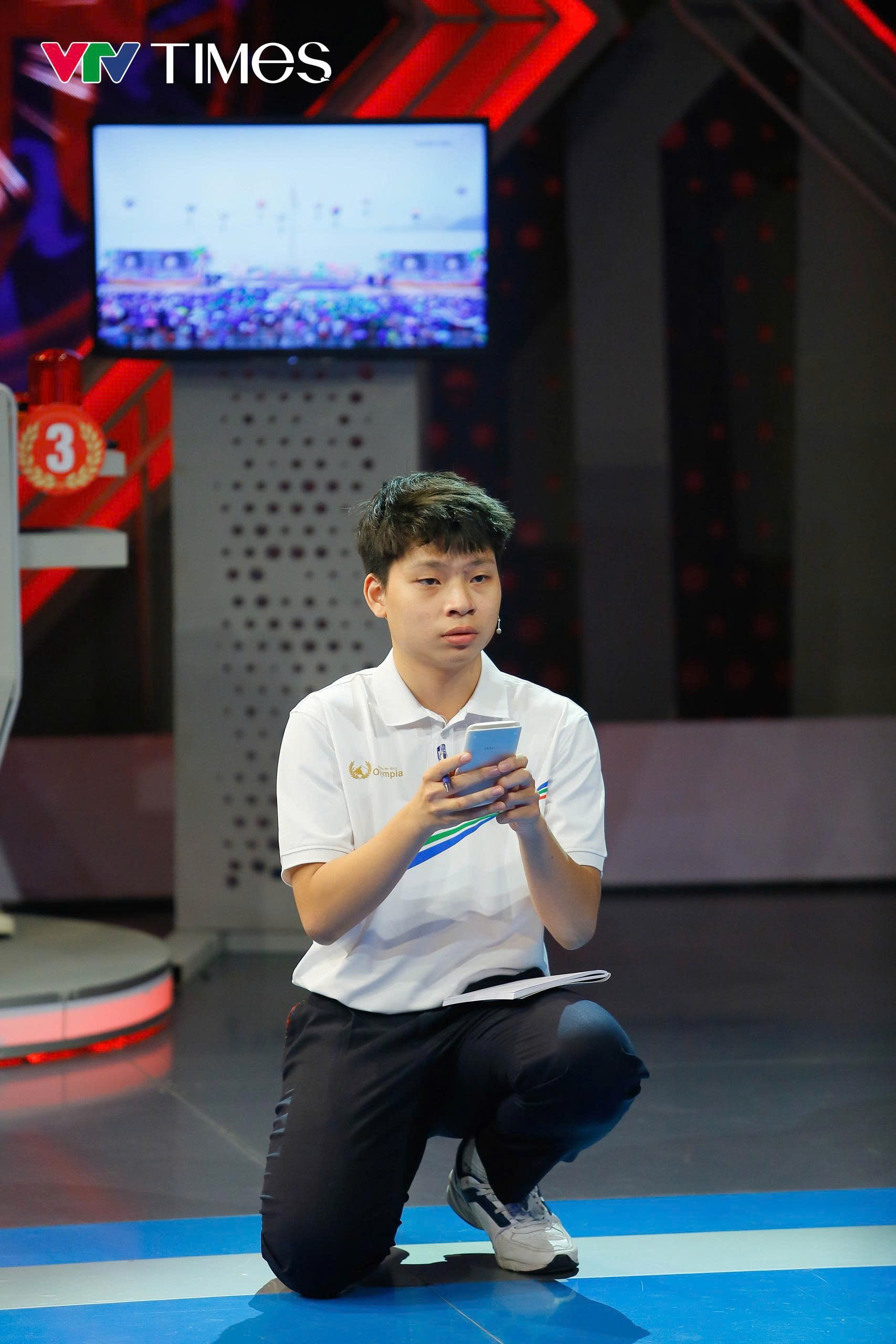 Ba câu trả lời 'gây sốt' nhất Chung kết Đường lên đỉnh Olympia 2025 - Ảnh 4.