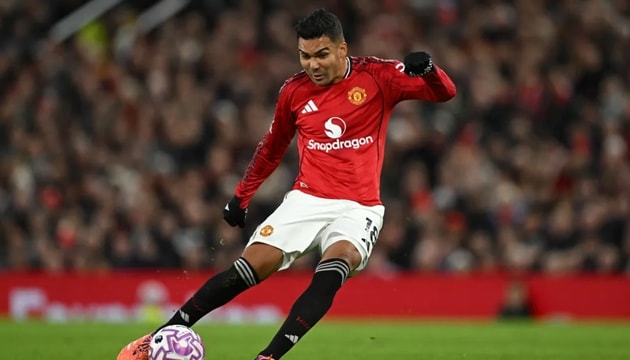 Casemiro tiếp tục thể hiện bản lĩnh và vai trò quan trọng tại Man United.
