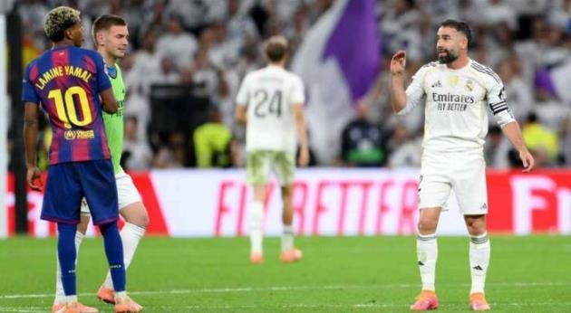 Dani Carvajal khiến Yamal không giữ được bình tĩnh.