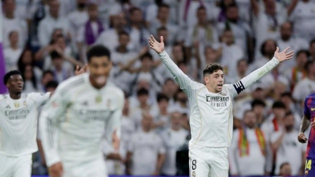 Trận El Clasico diễn ra cực kỳ căng thẳng.