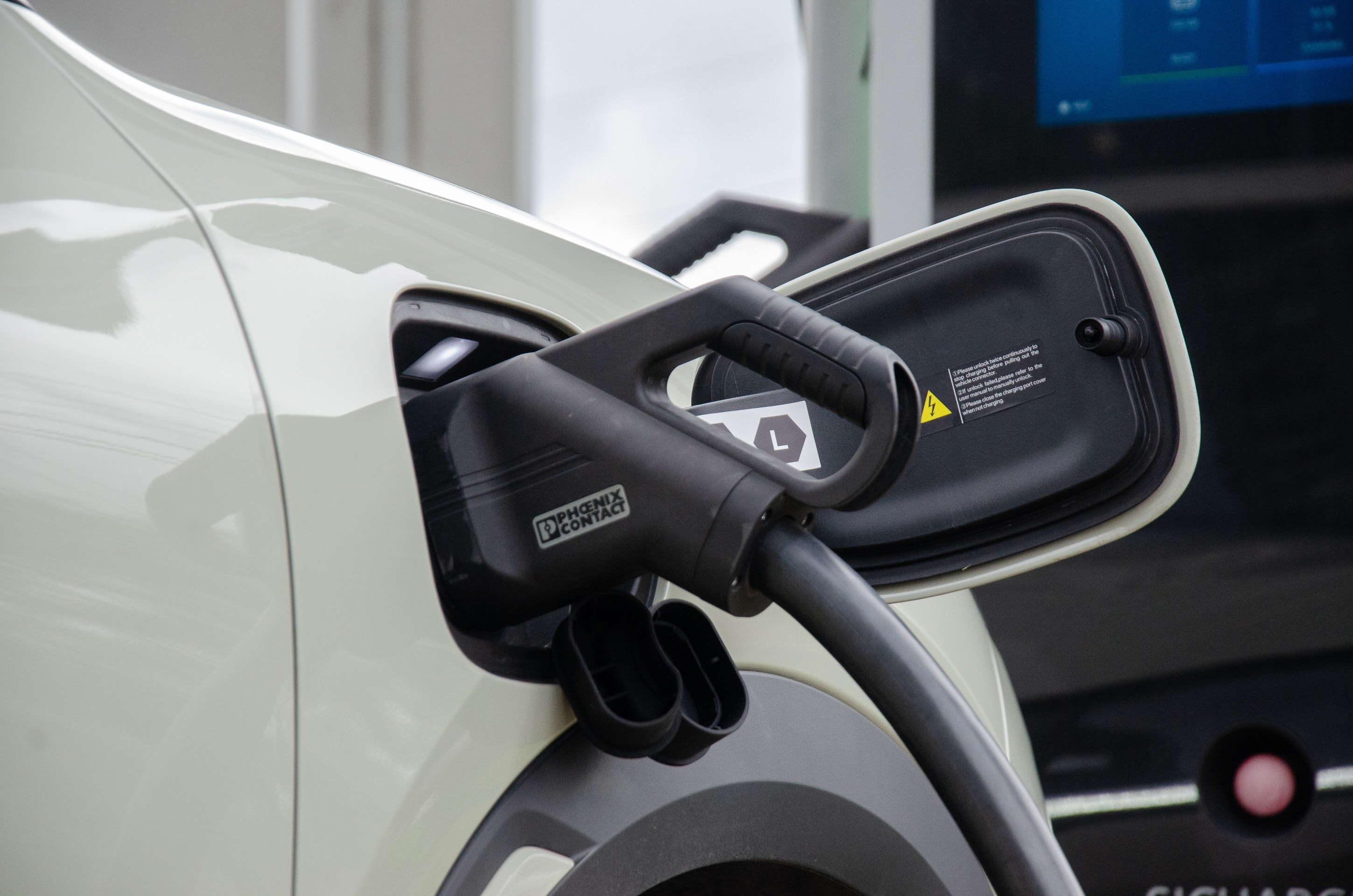 Hệ sinh thái sạc hỗ trợ xu hướng xe điện