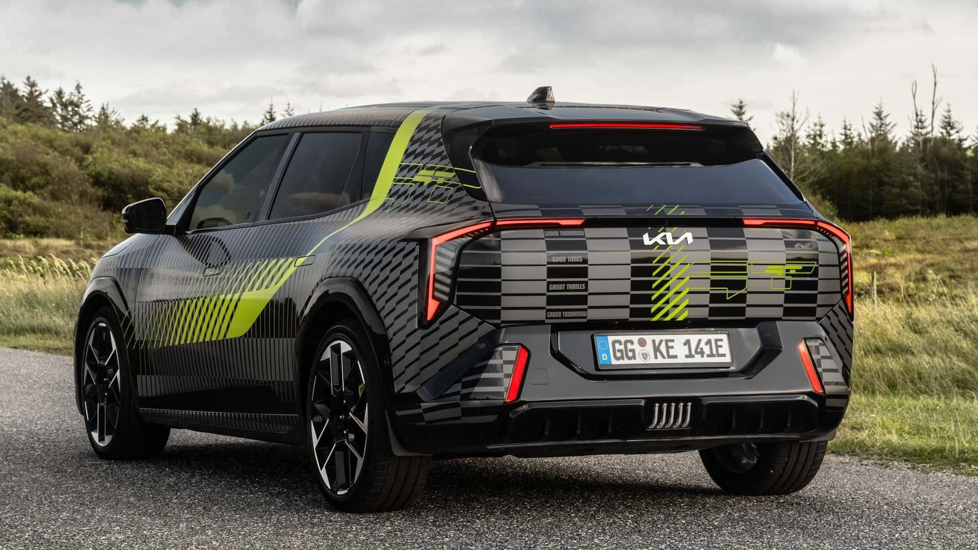 Kia EV4 GT anh 3