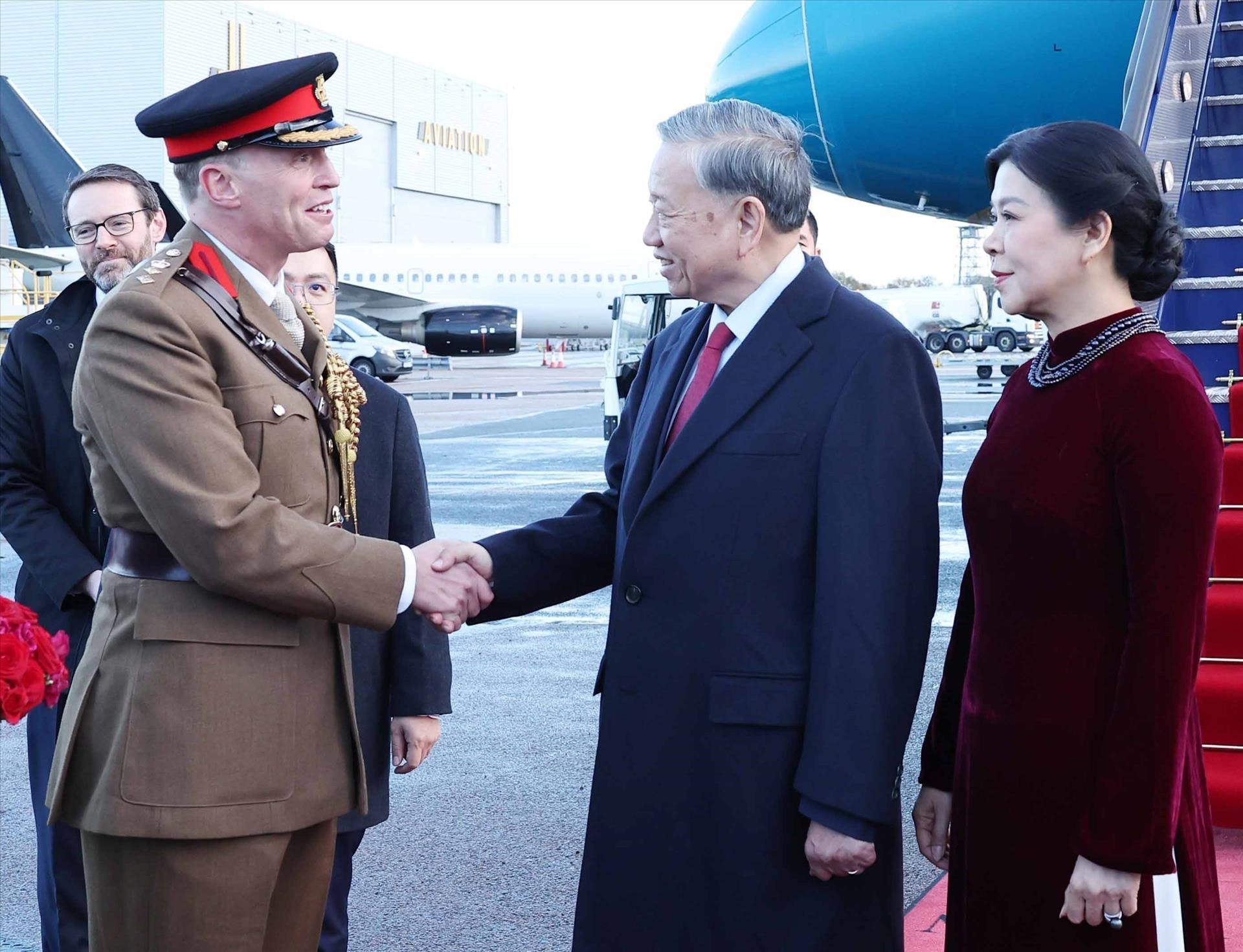 vna potal tong bi thu bat dau chuyen tham chinh thuc lien hiep vuong quoc anh va bac ireland 836957628 15 45 7.jpg