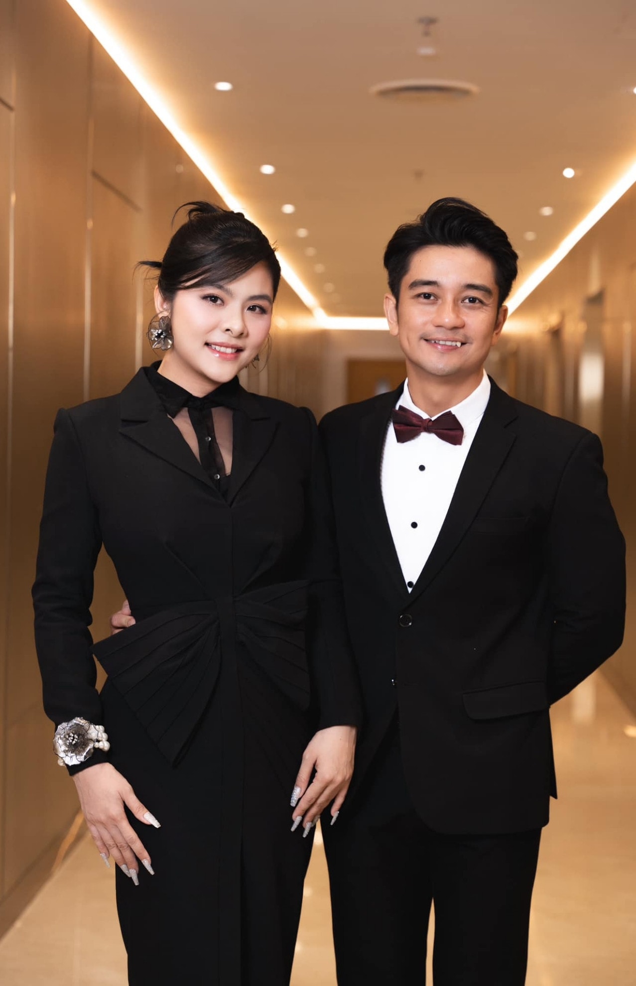 Diễn viên Vân Trang bên ông xã - doanh nhân Hữu Quân.