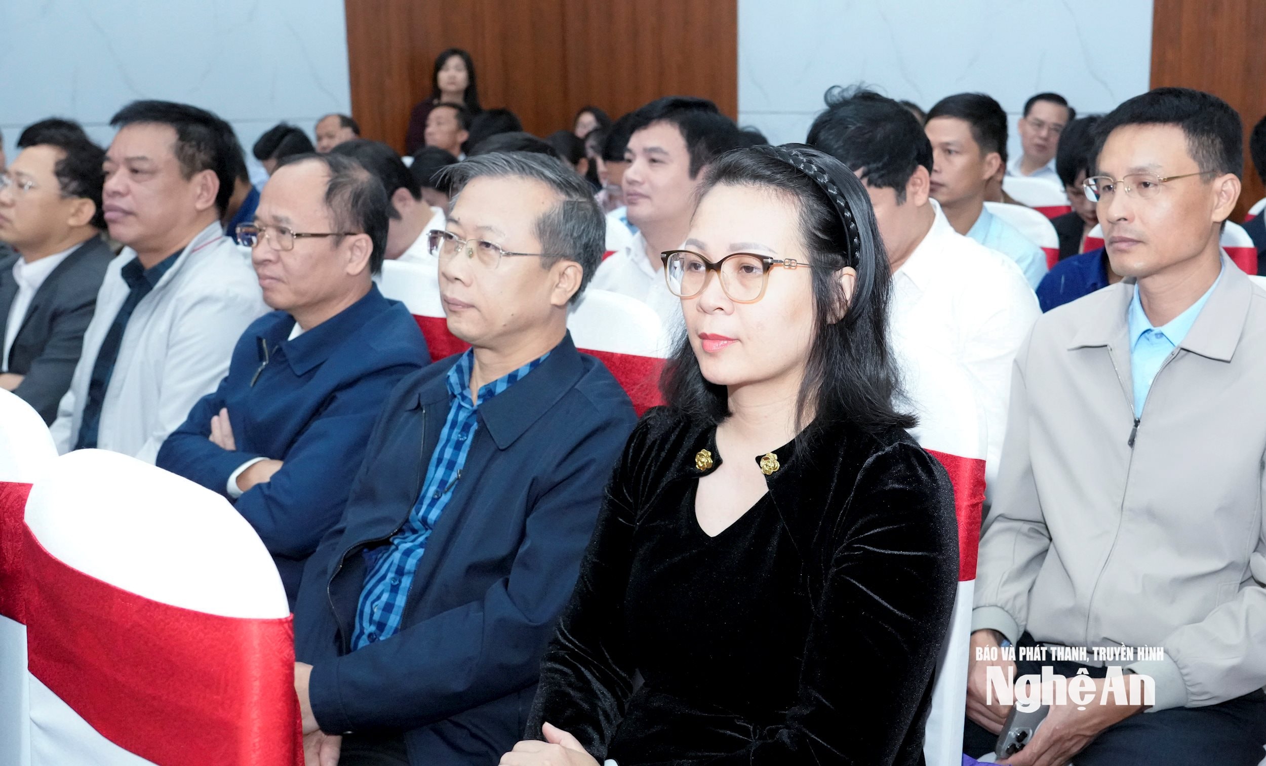 Các đại biểu tham dự hội nghị. Ảnh: Phạm Bằng