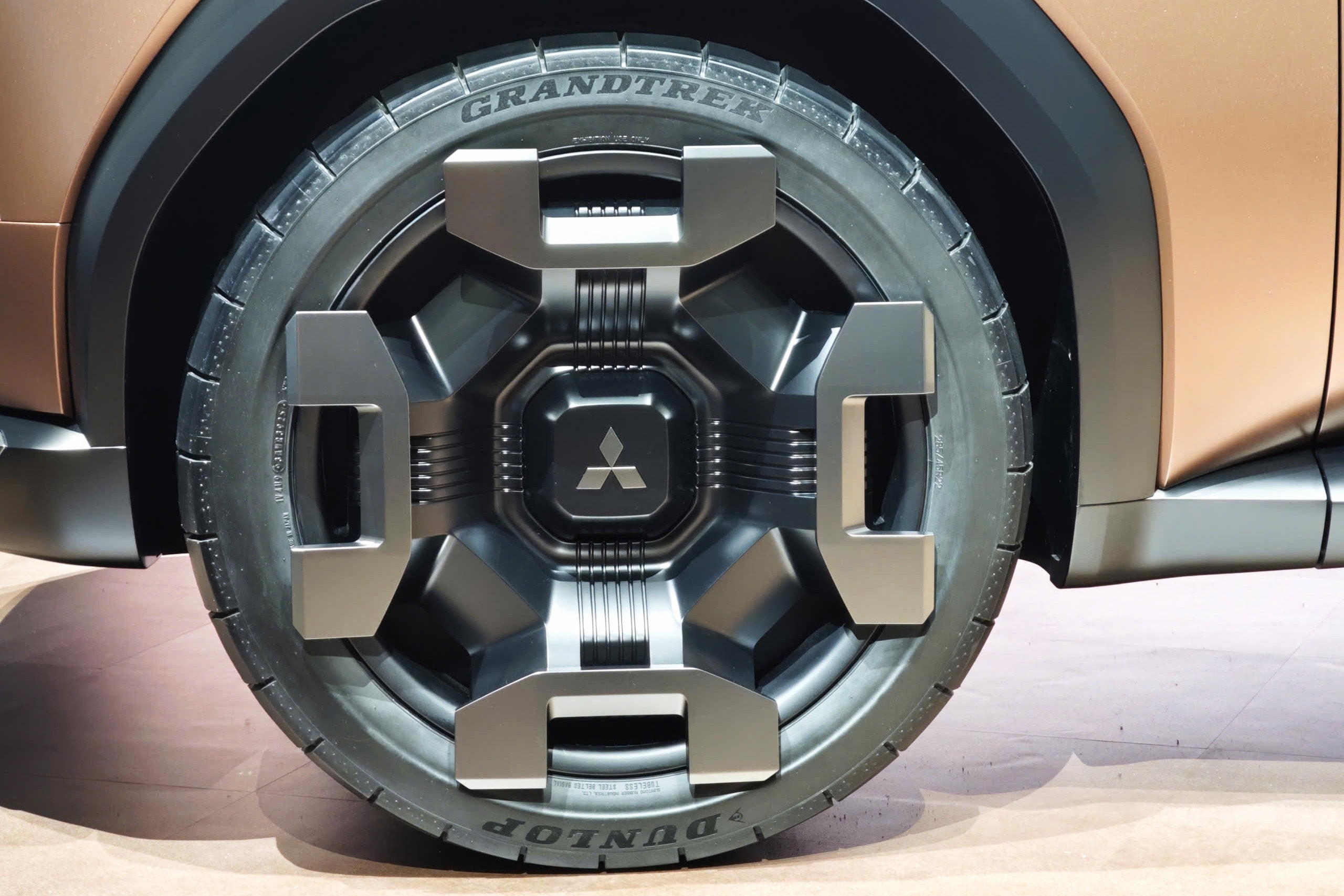 Mitsubishi Elevance Concept anh 6