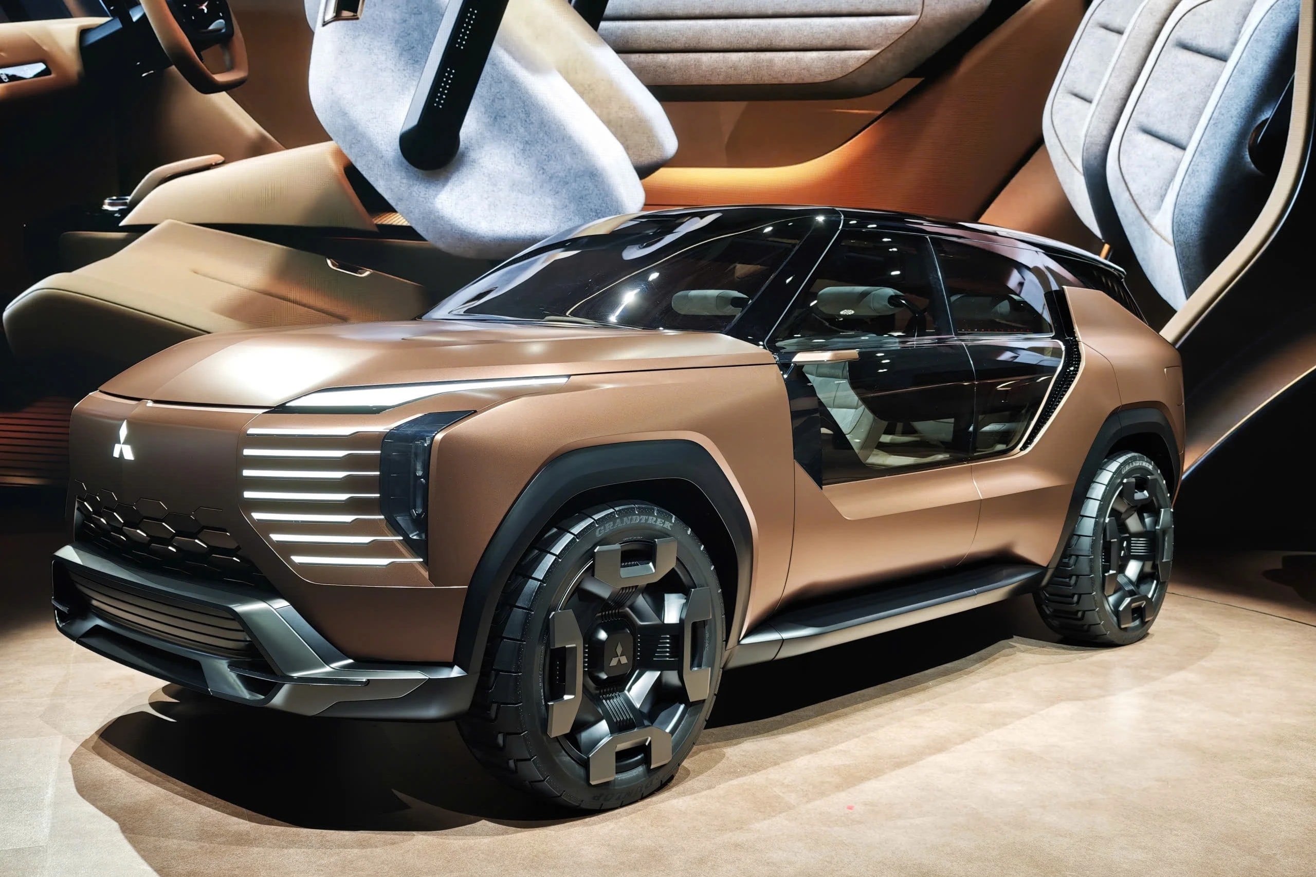 Mitsubishi Elevance Concept anh 12