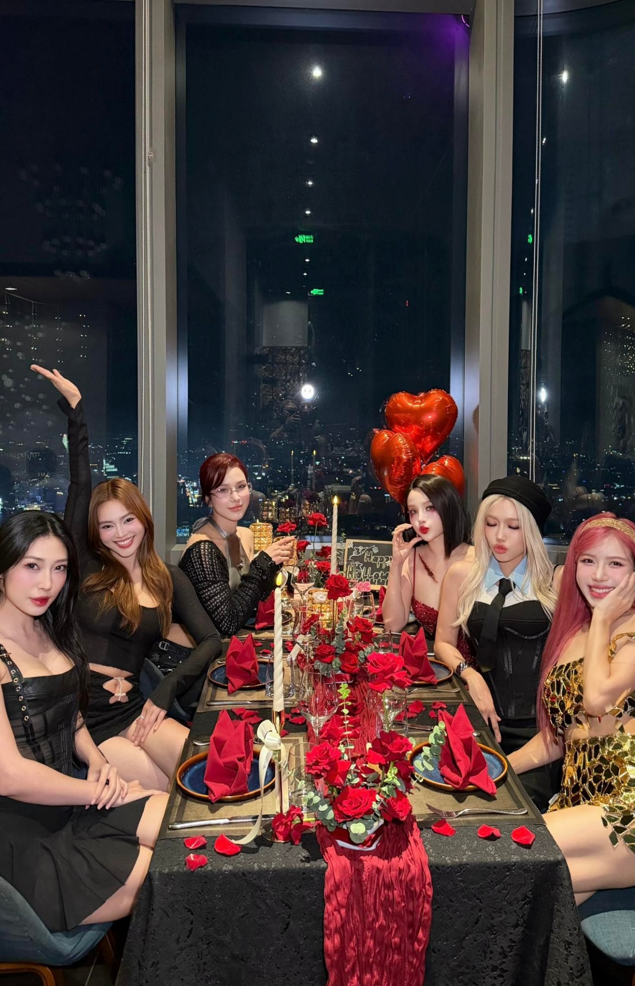 batch_57128034313632103918434361983742240086840555n 1761802418685 17618024190351421941909.jpg