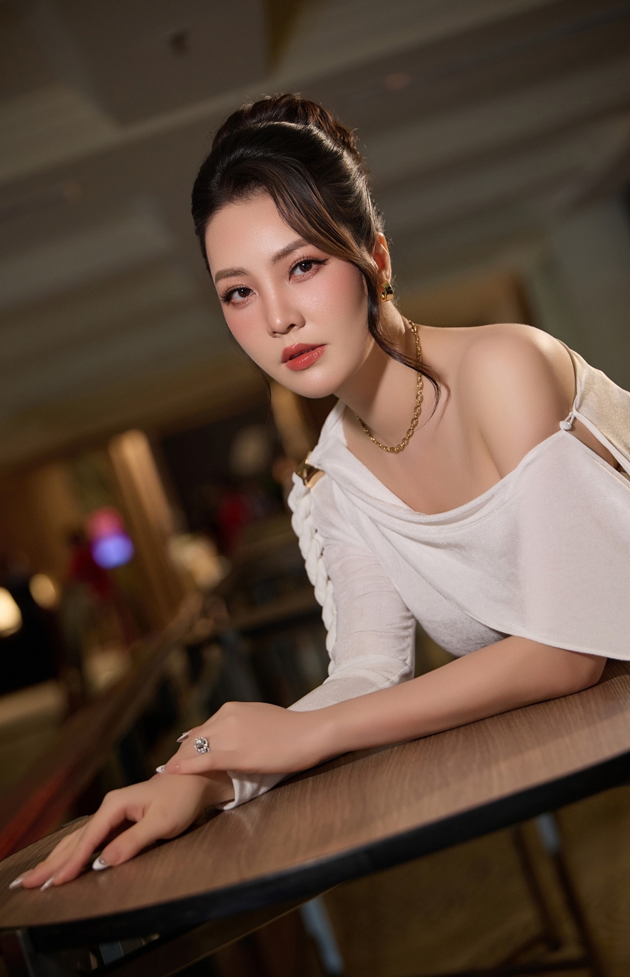 Gần 2 thập kỷ hoạt động trong lĩnh vực dẫn chương trình, Thuỵ Vân tạo được uy tín, tình cảm với khán giả và giới chuyên môn.