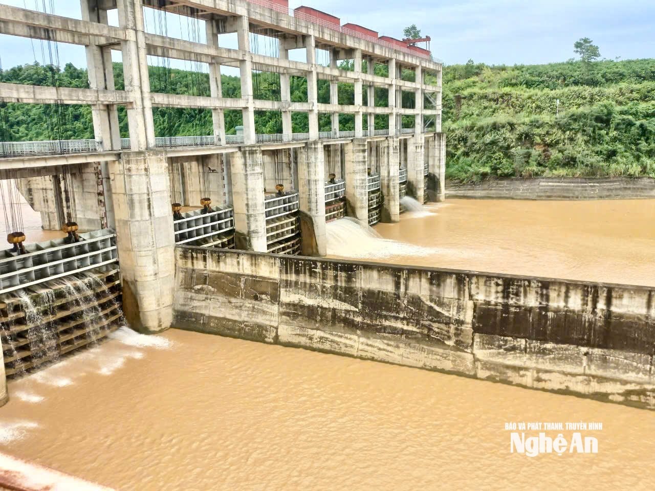 Фото озера Чи Кхе