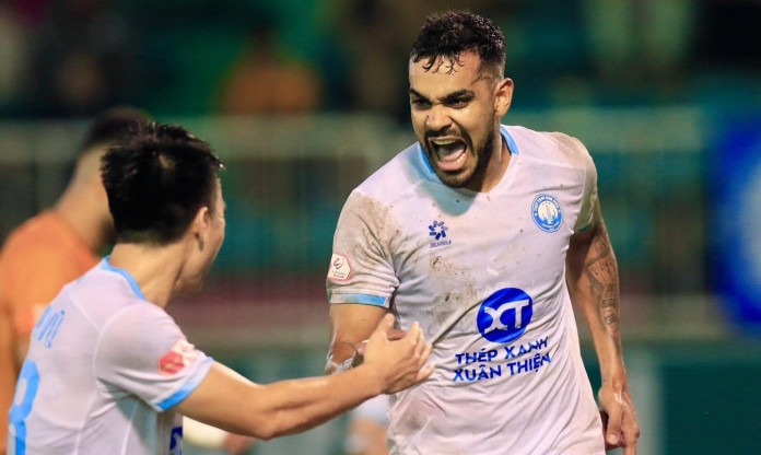 Hòa nghẹt thở HAGL, Nam Định 5 trận không thắng ở V-League