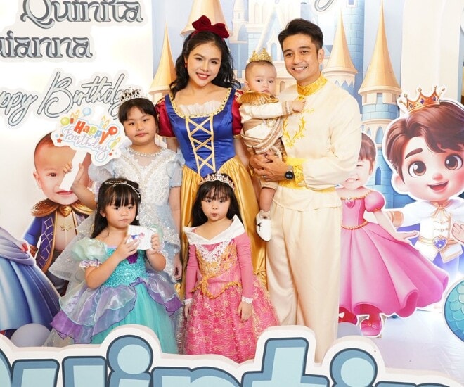 Sau 10 năm, vợ chồng Vân Trang có 4 con đủ nếp, đủ tẻ.