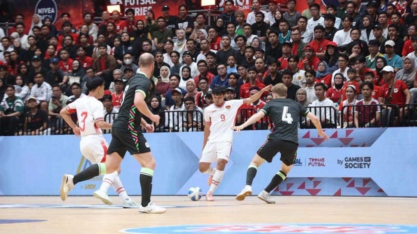 Indonesia thắng đậm 3-1 trước Úc 733199