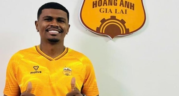 Ngoại binh Fraga tạm thời rời Hoàng Anh Gia Lai vì lý do gia đình.