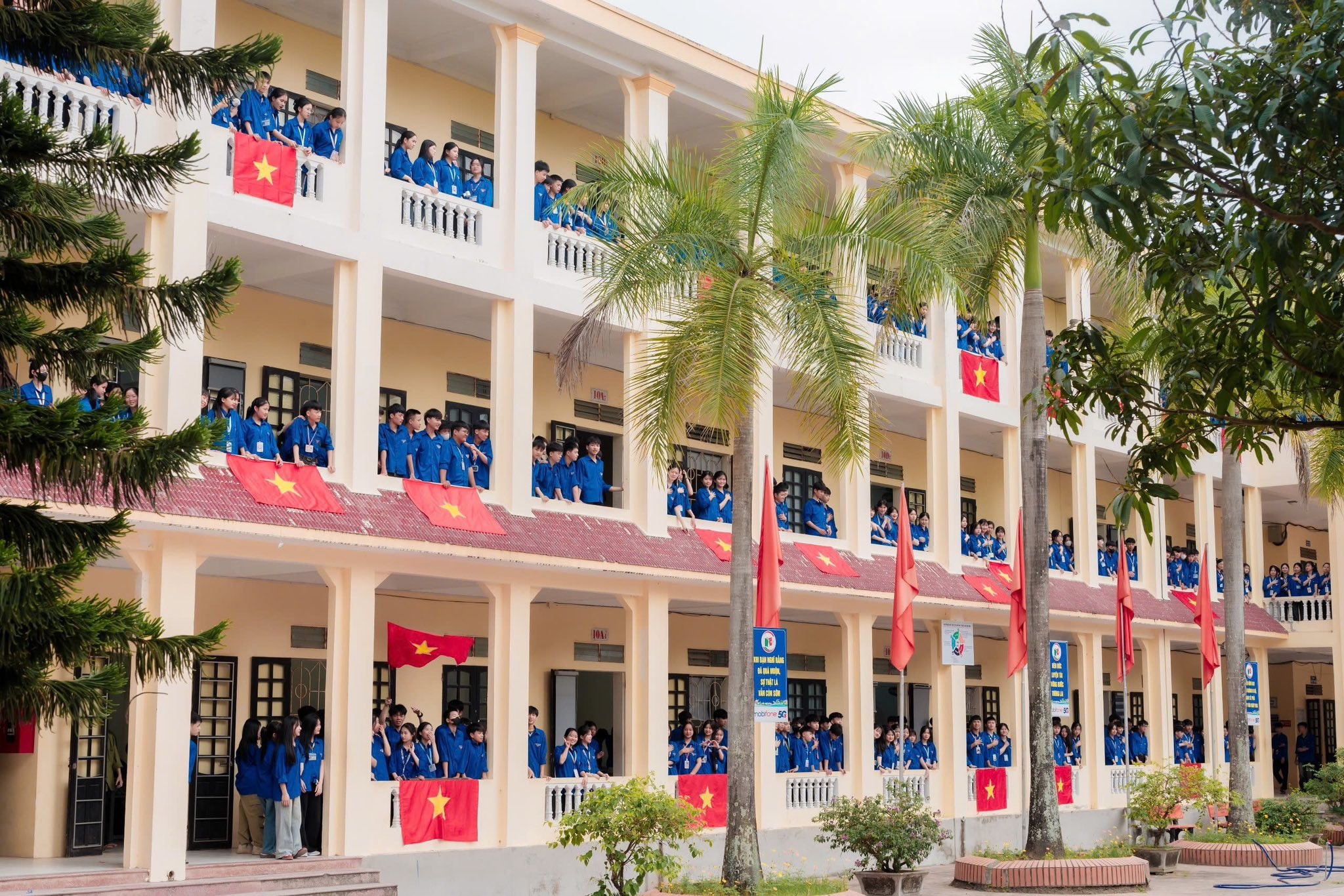 Trường THPT Quỳnh Lưu 2