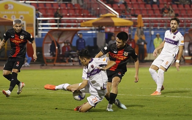 Thành Trung vẫn bỏ ngỏ khả năng ra sân.