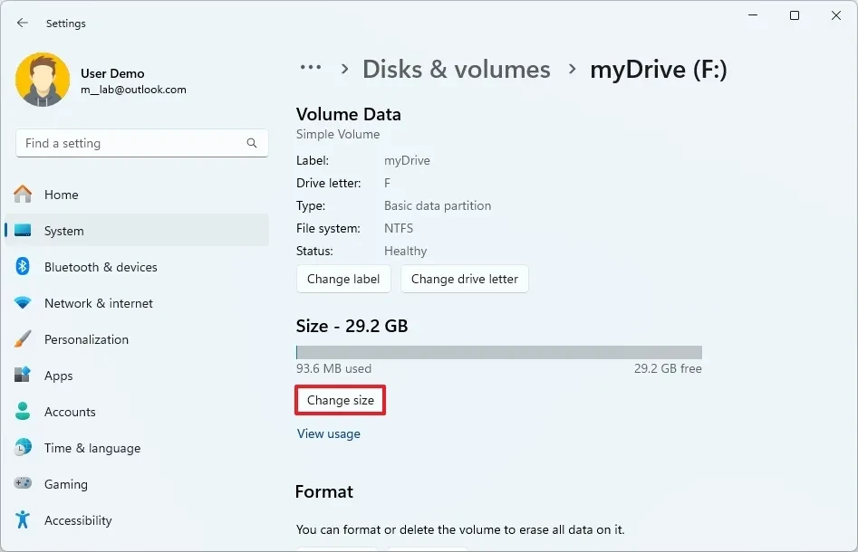 Trình hướng dẫn Extend Volume Wizard trong Disk Management