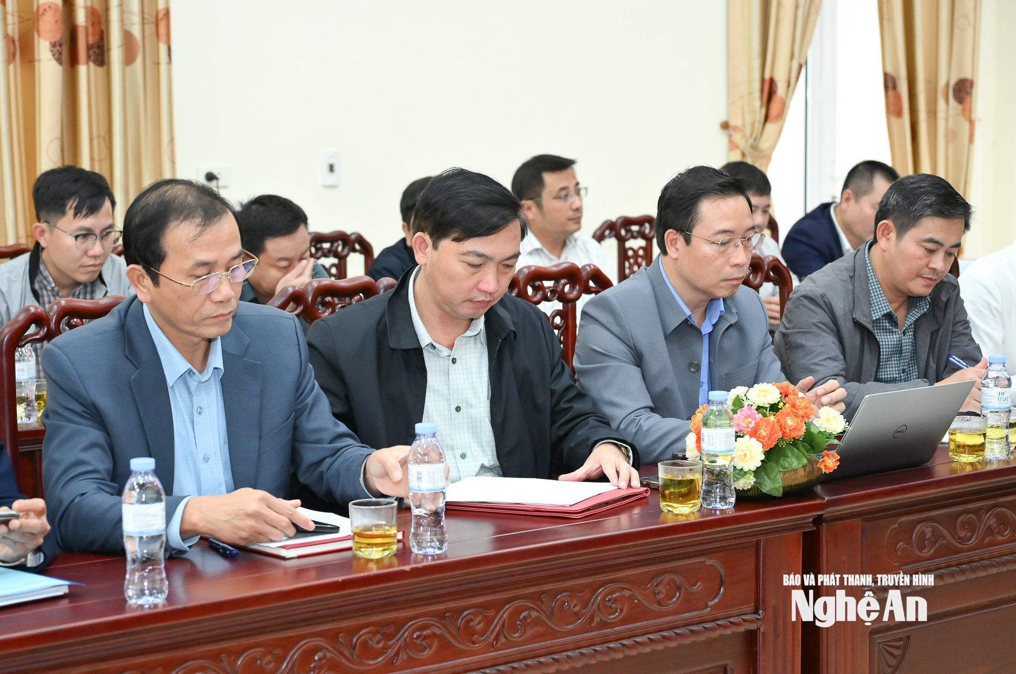 Chính quyền 2 cấp-27