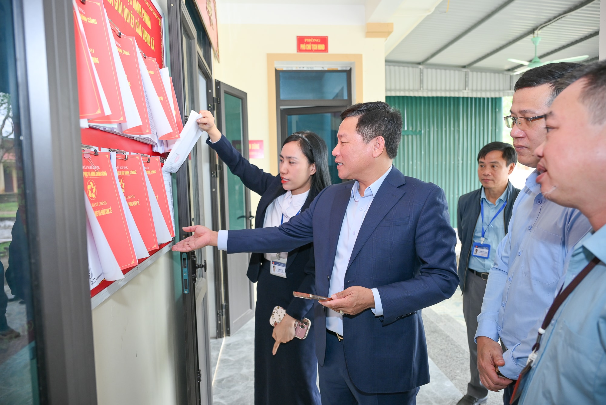 Chính quyền 2 cấp-3