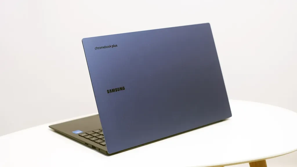 Samsung Galaxy Chromebook Plus 2