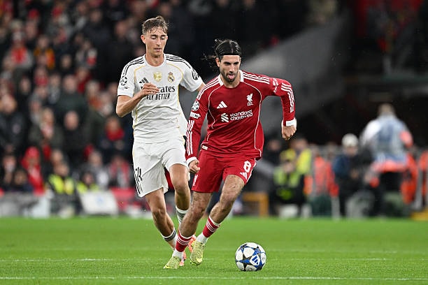 Szoboszlai khẳng định đẳng cấp trước Real Madrid.