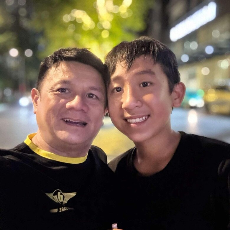 Wendy Phạm khẳng định các con của cô và ông ngoại rất vui vẻ, thân thiết.