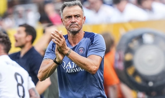 Mất Hakimi, PSG nhắm ngay 'siêu hậu vệ' Ngoại hạng Anh