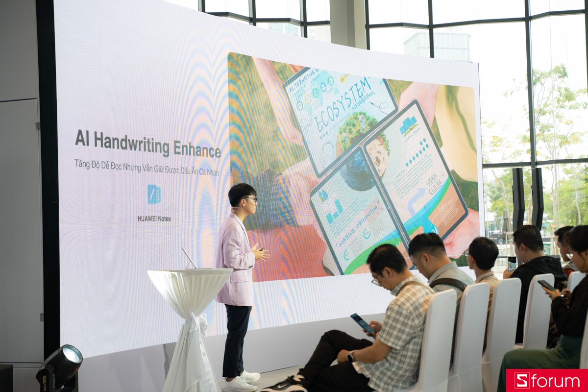 Tính năng AI Handwriting Enhancement hỗ trợ viết và ghi chú tốt hơn