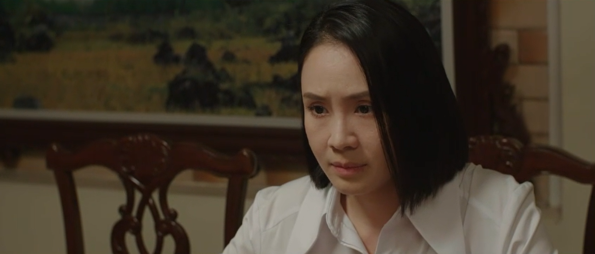 Hé lộ đường dây đánh bạc quy mô lớn, nhiều cán bộ tỉnh có liên quan trong phim Lằn ranh tập 5.