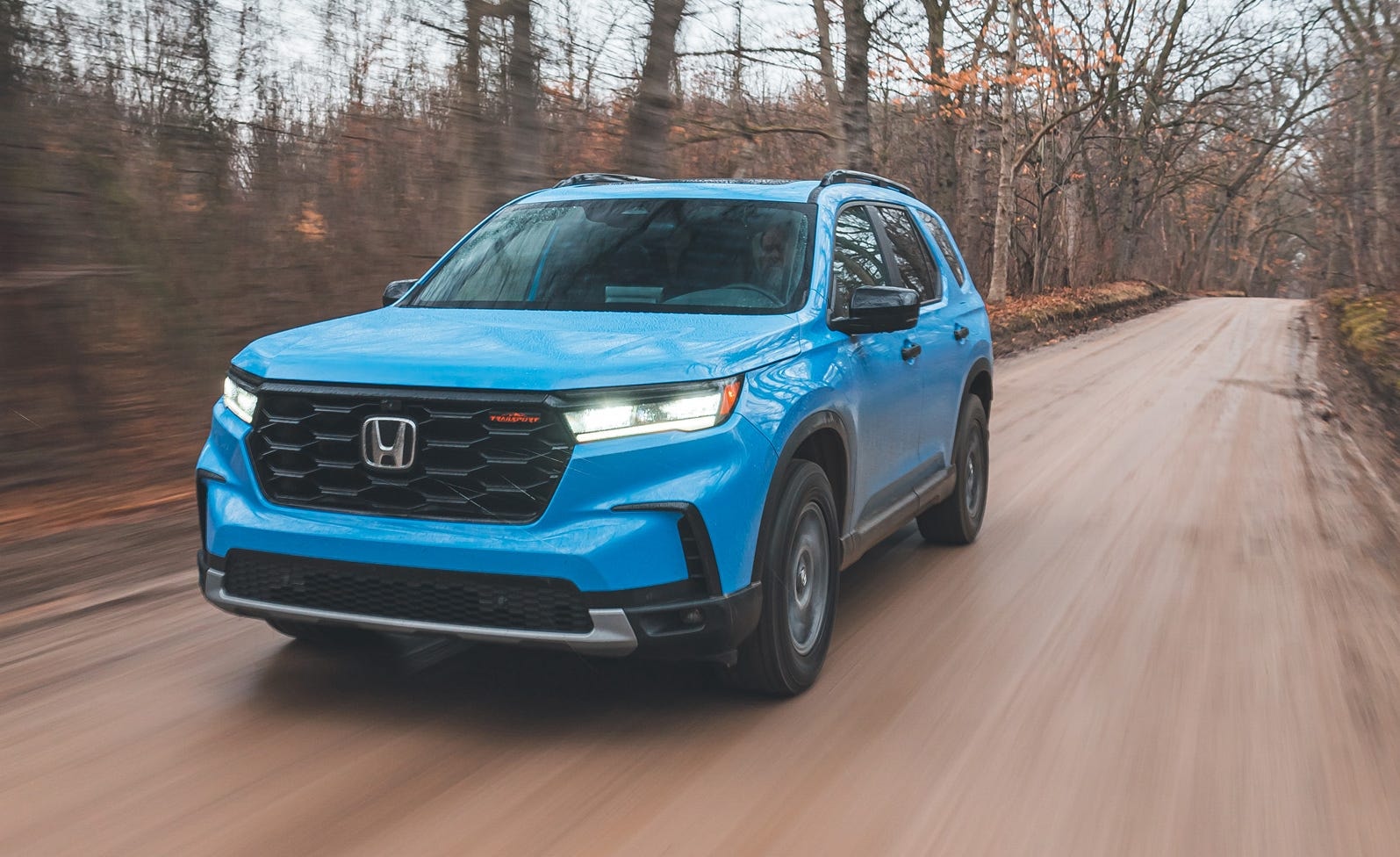 2023 honda pilot trailsport
