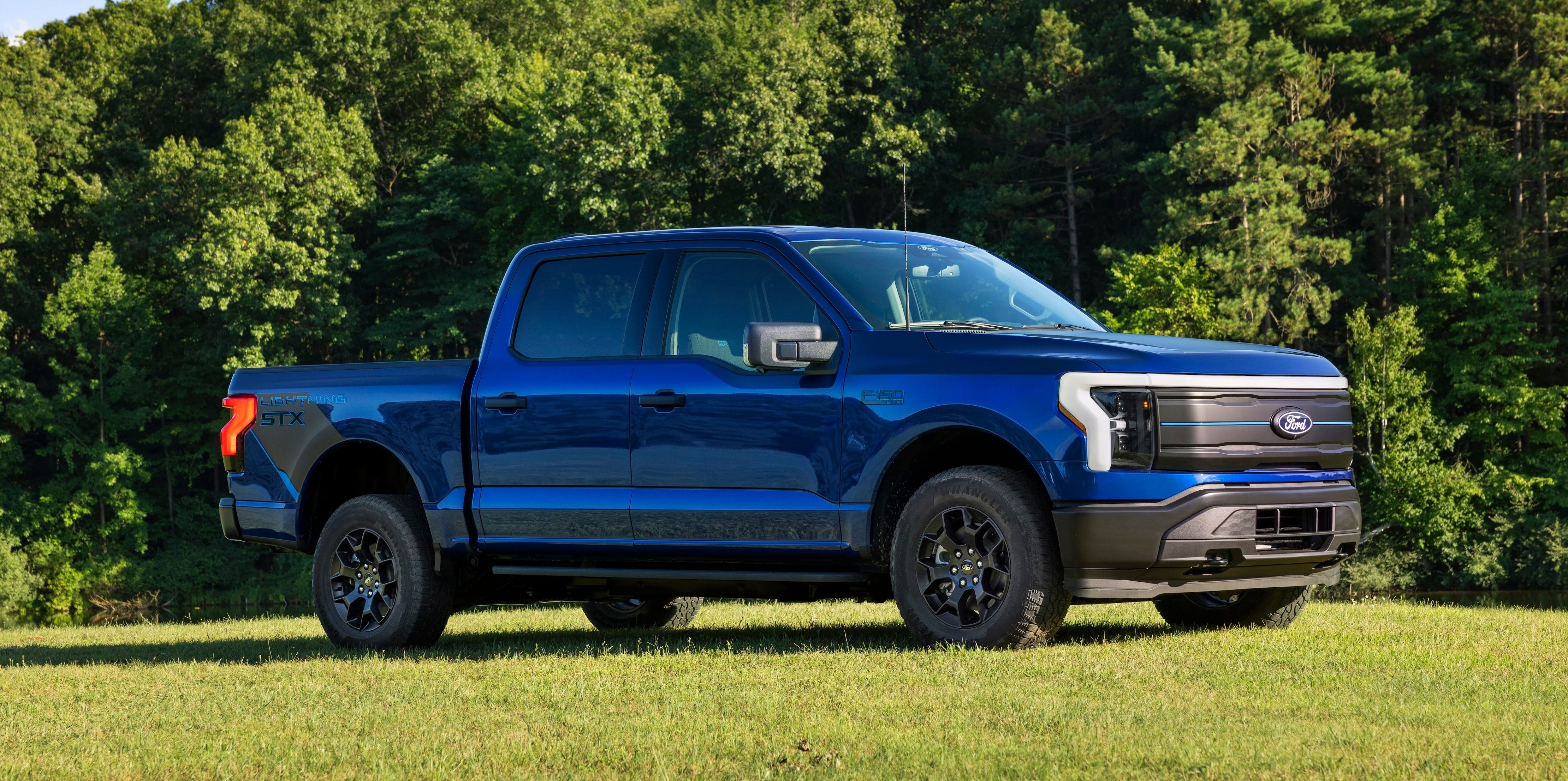 ford f 150 lightning