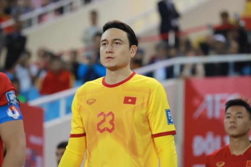 Đặng Văn Lâm tái xuất