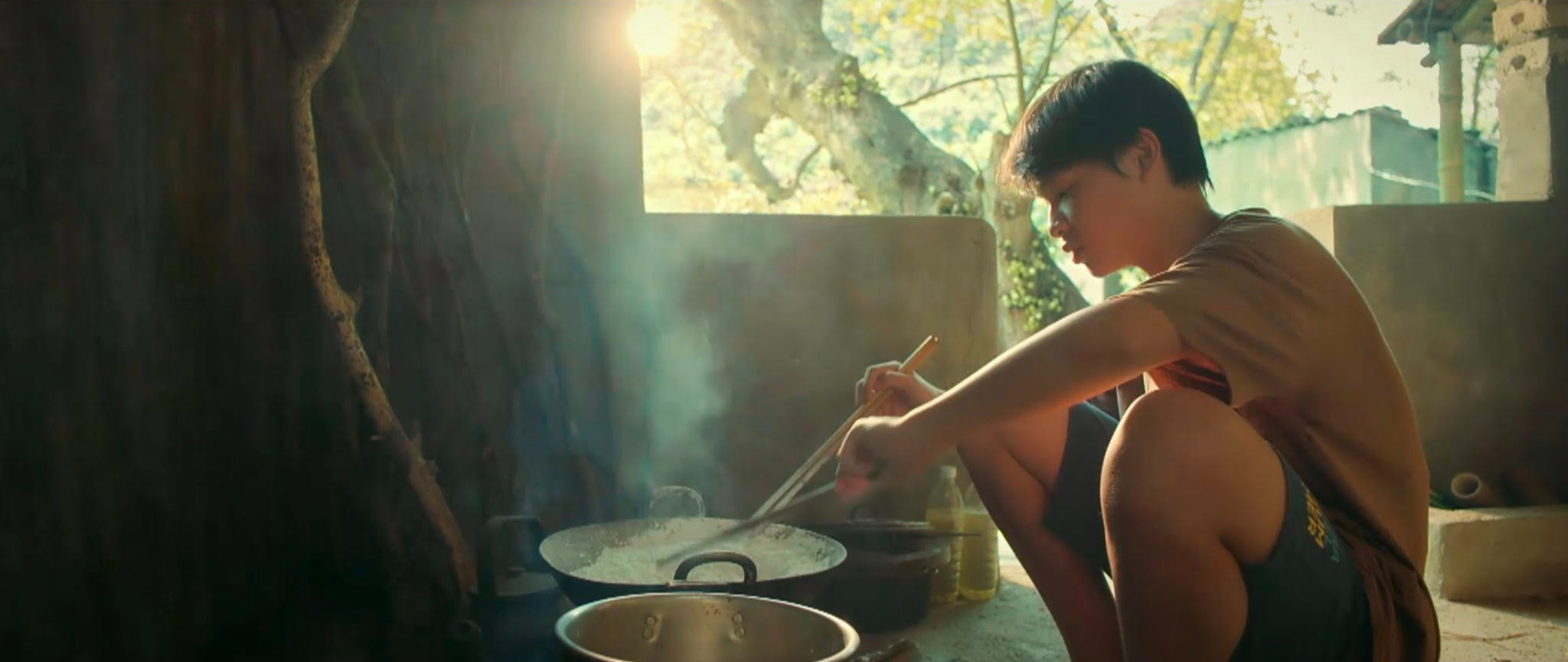 Tạo hình của Phạm Đức Phong trong vai Biên lúc nhỏ của phim Cách em 1 milimet.