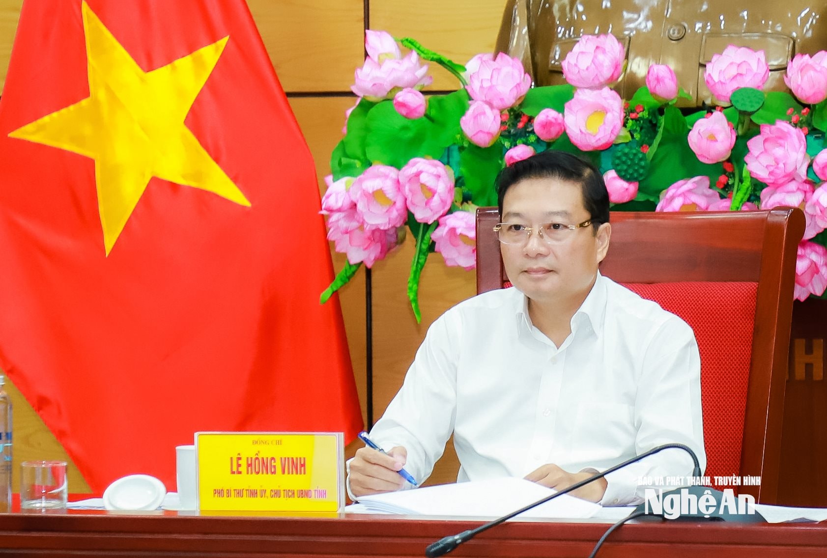 Chủ tịch UBND tỉnh Nghệ An Lê Hồng Vinh tại Phiên họp thứ 21 của Ban Chỉ đạo Nhà nước các công trình, dự án quan trọng quốc gia, trọng điểm ngành giao thông vận tải. Ảnh: Thành Duy