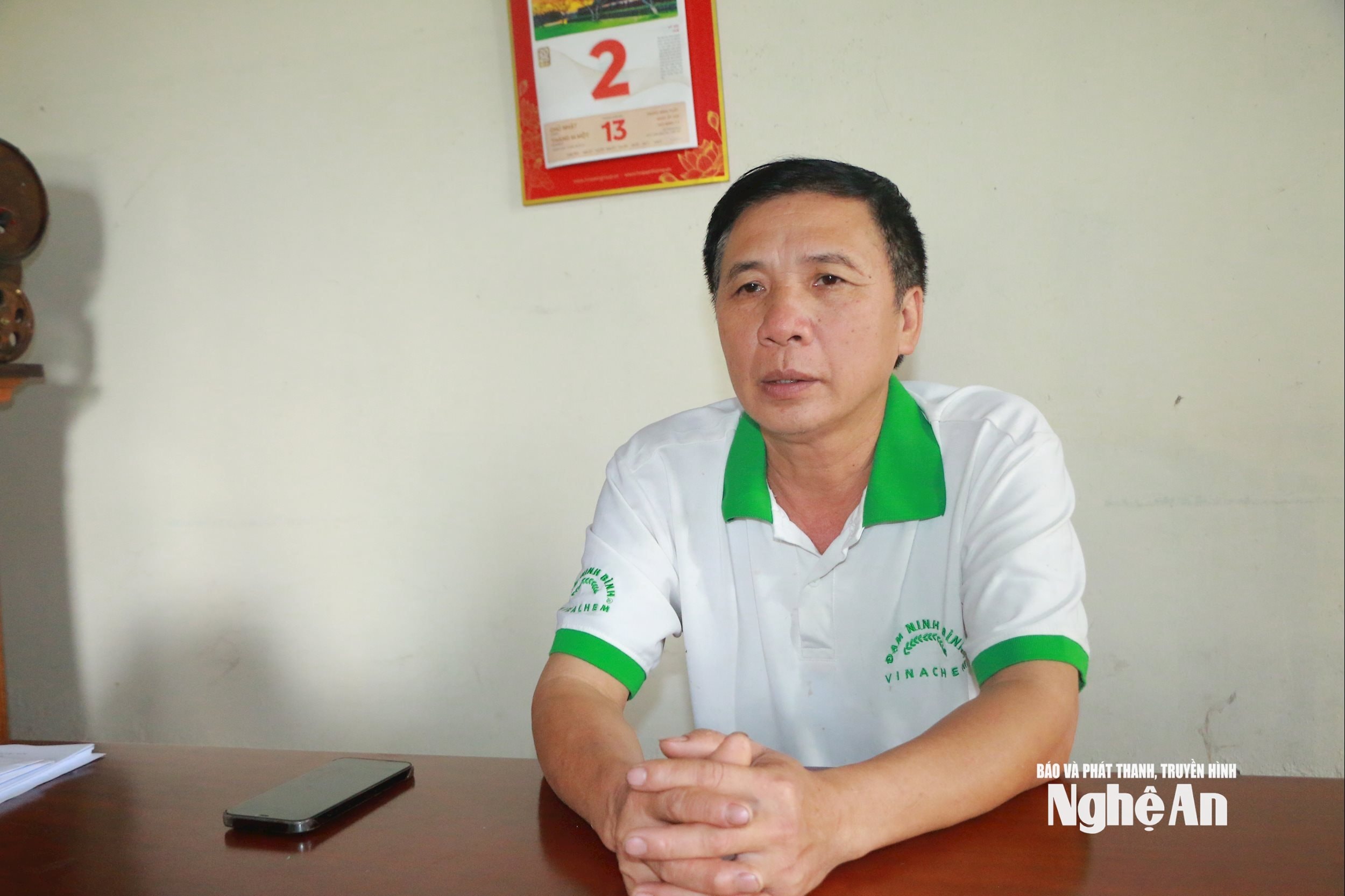 Ông Trần Ngọc Cảnh- Bí thư chi bộ kiêm xóm trưởng xóm Tân Sơn 6. Ảnh KL