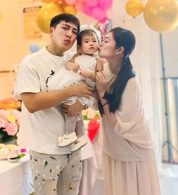 Châu Khải Phong và Thanh Trúc đón con gái đầu lòng sau quãng thời gian dài chờ đợi