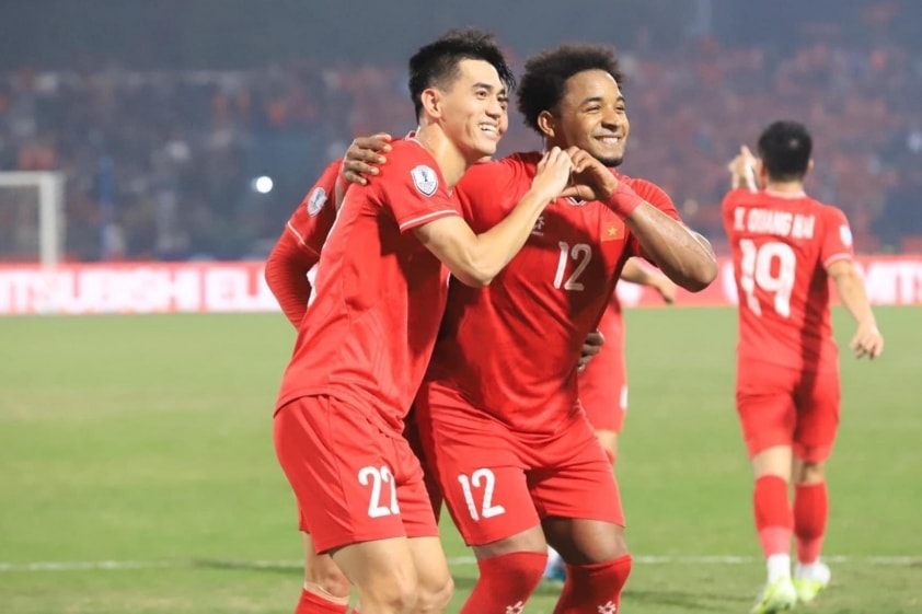 Tiền đạo số 1 ĐT Việt Nam liên tục ghi bàn.-686303