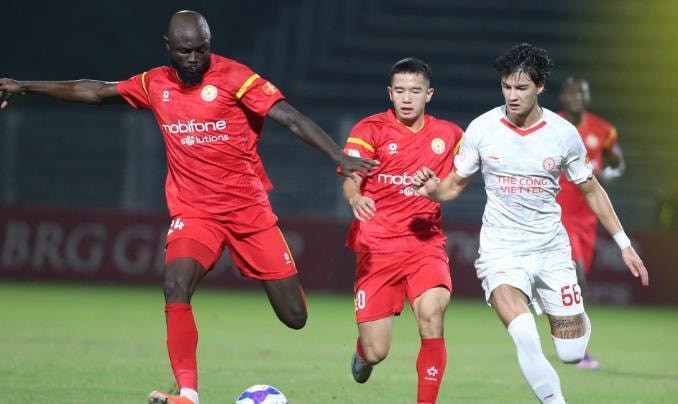 Thể Công Viettel chia điểm đáng tiếc.