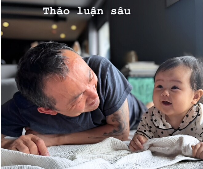 Quốc Trung hạnh phúc khi lên chức ông ngoại ở tuổi U60.