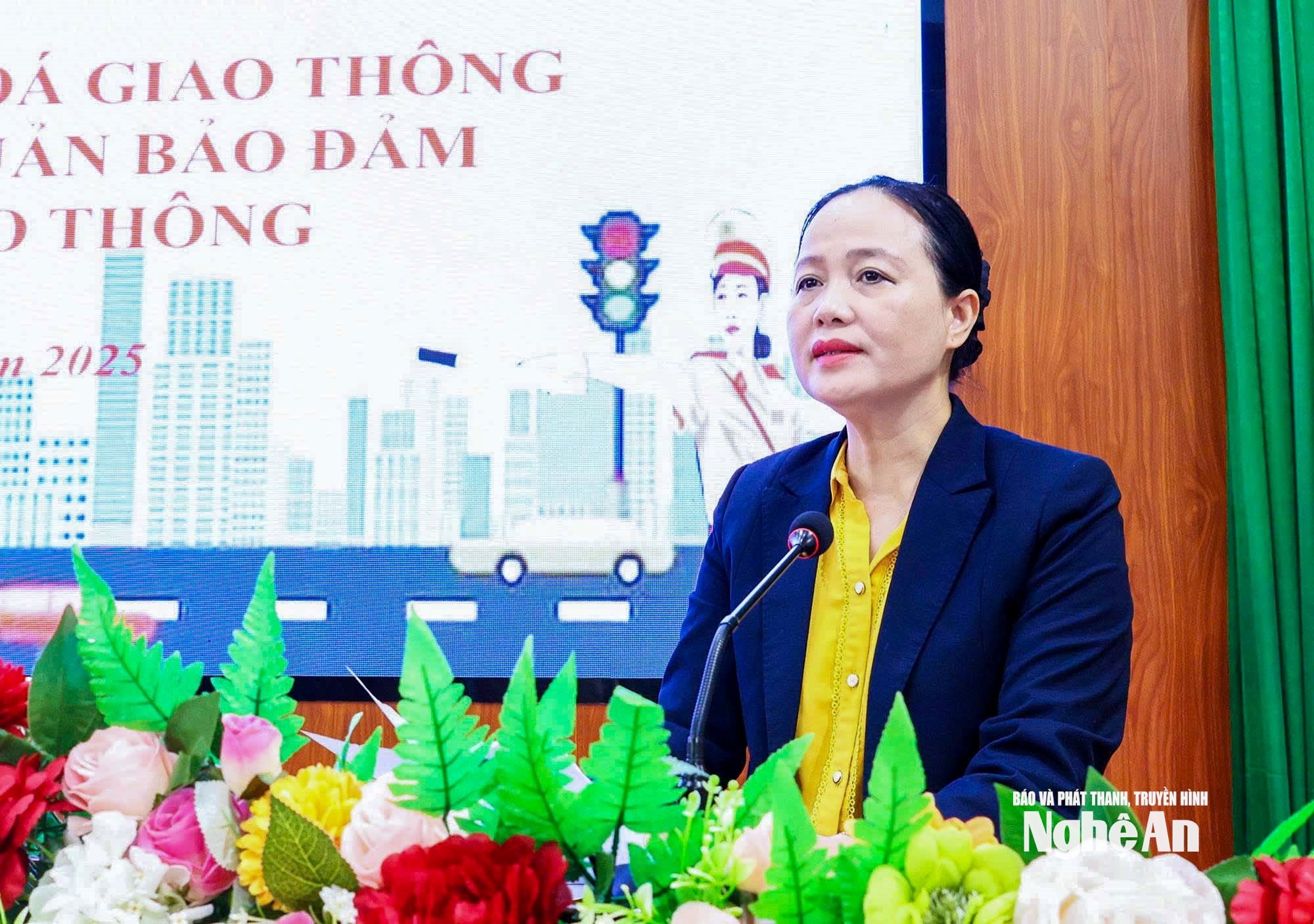 ban an toanf giao thoong (4)