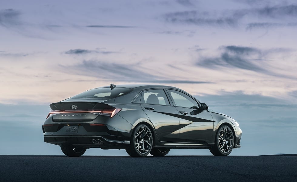 2025 hyundai elantra n line rear