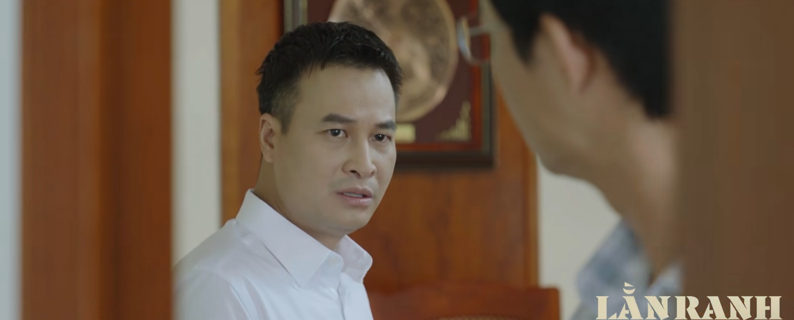 Lằn ranh - Tập 7: Khắc bị cấp dưới đe dọa - Ảnh 2.