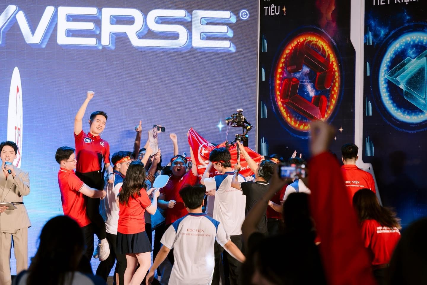 Từ quỹ đạo khởi đầu đến đích đến ngân hà: Hành trình của thí sinh Học viện Công nghệ Bưu chính viễn thông - Ảnh 1.